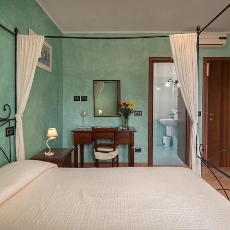 B&B Villa Barbarossa Petrignano Eksteriør billede