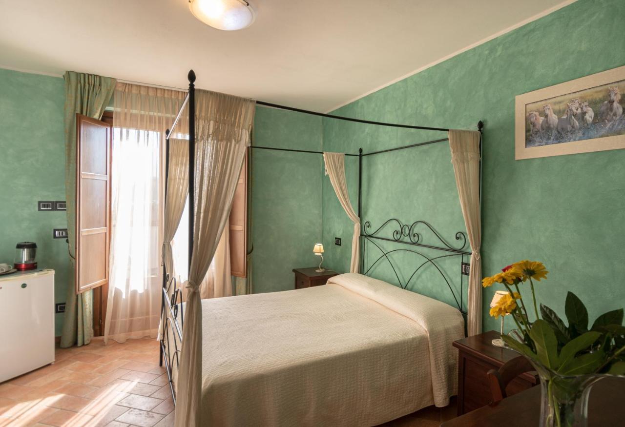 B&B Villa Barbarossa Petrignano Eksteriør billede