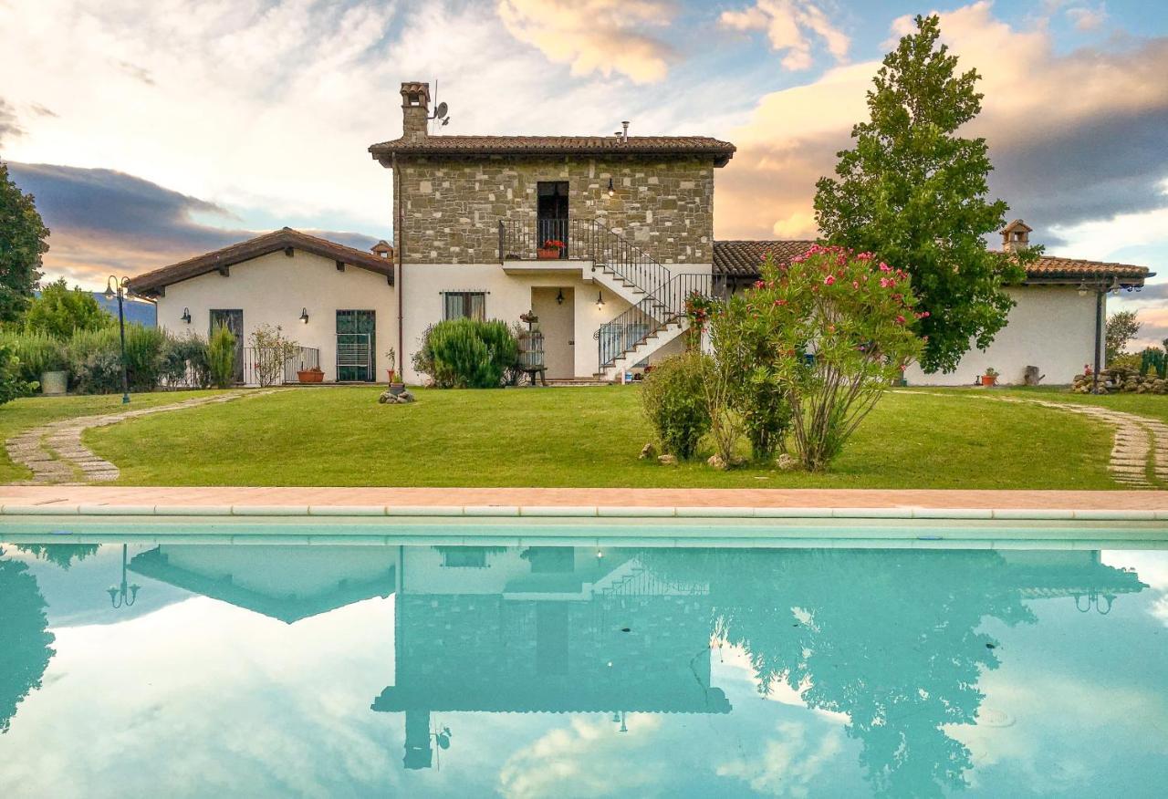 B&B Villa Barbarossa Petrignano Eksteriør billede